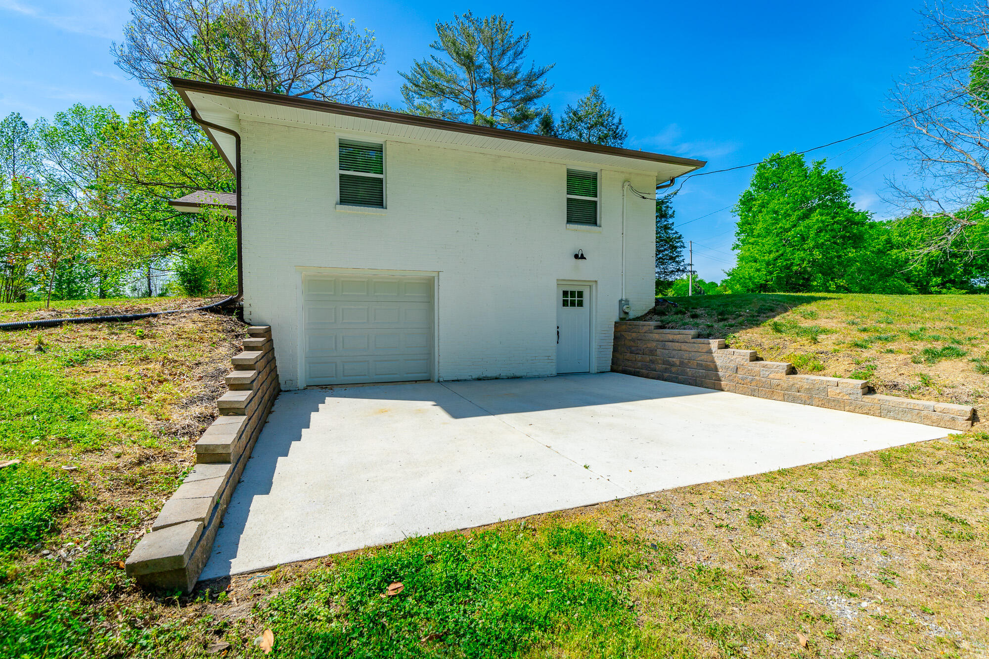 838 Campbell Road Tunnel Hill, GA 30755 - Photo 40 of 60 Lower level parking and storage