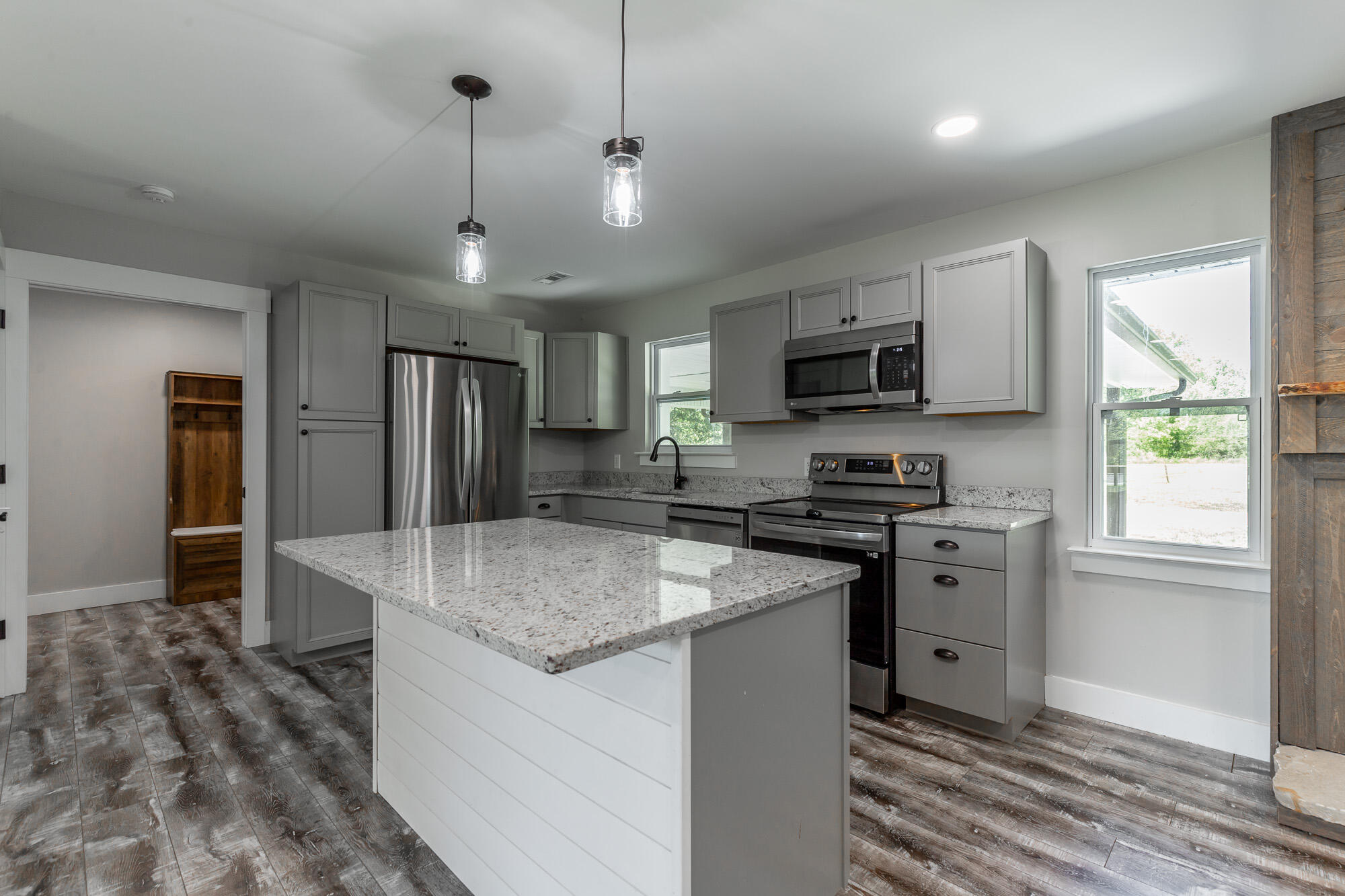 838 Campbell Road Tunnel Hill, GA 30755 - Photo 10 of 60 Gray cabinetry