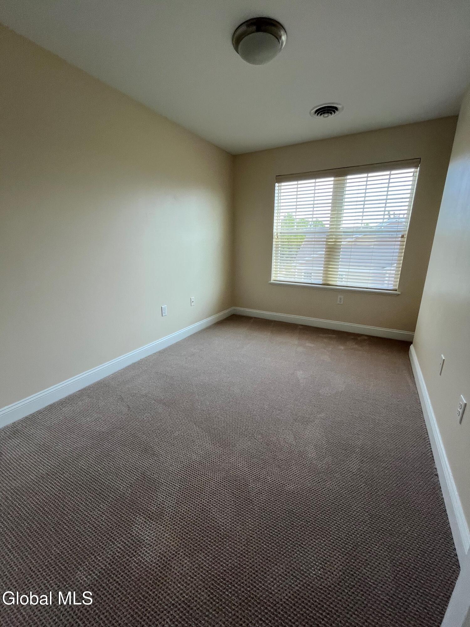 74 Weibel Avenue, Unit 4STR206 Saratoga Springs, NY 12866 - Photo 18 of 23 18