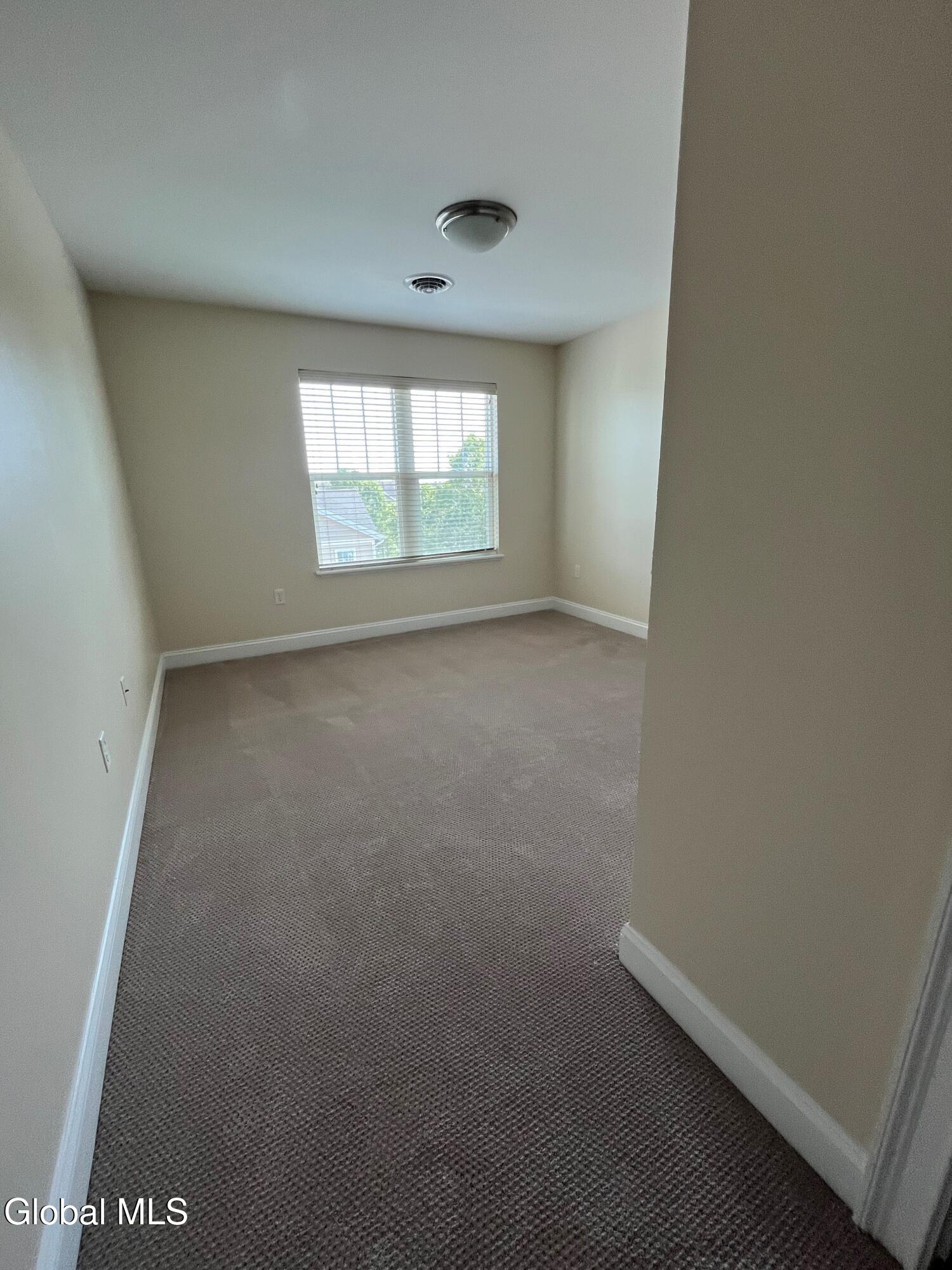 74 Weibel Avenue, Unit 4STR206 Saratoga Springs, NY 12866 - Photo 19 of 23 19