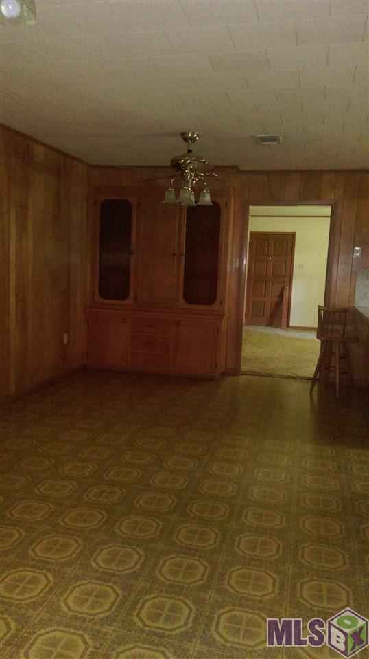 12046 Roddy Road Gonzales, LA 70737 - Photo 9 of 15 Gallery Image 9