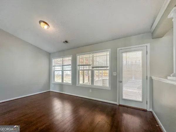 $2,195 | 806 Lilac Lane, Villa Rica, GA 30180