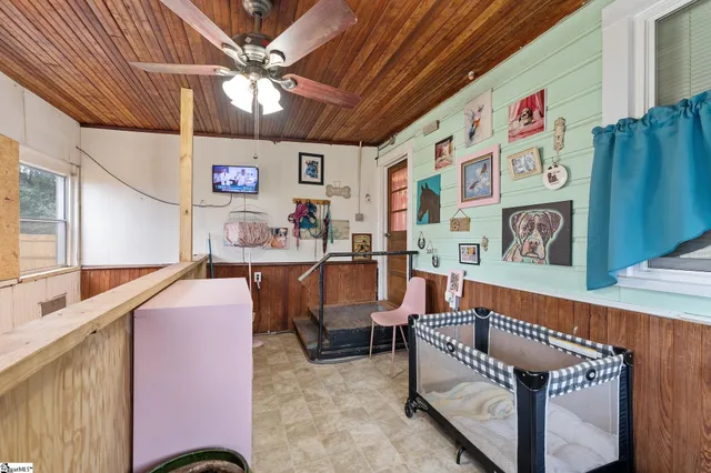 $169,000 | 342 North Hampton Street, Calhoun Falls, SC 29628