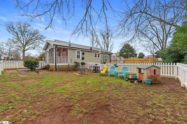 $134,900 | 342 North Hampton Street, Calhoun Falls, SC 29628