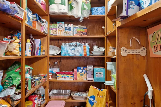 $169,000 | 342 North Hampton Street, Calhoun Falls, SC 29628