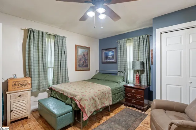 $169,000 | 342 North Hampton Street, Calhoun Falls, SC 29628