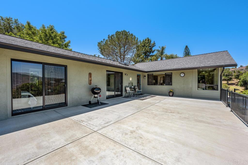 1057 Riverview Drive Fallbrook, CA 92028 - Photo 36 of 69