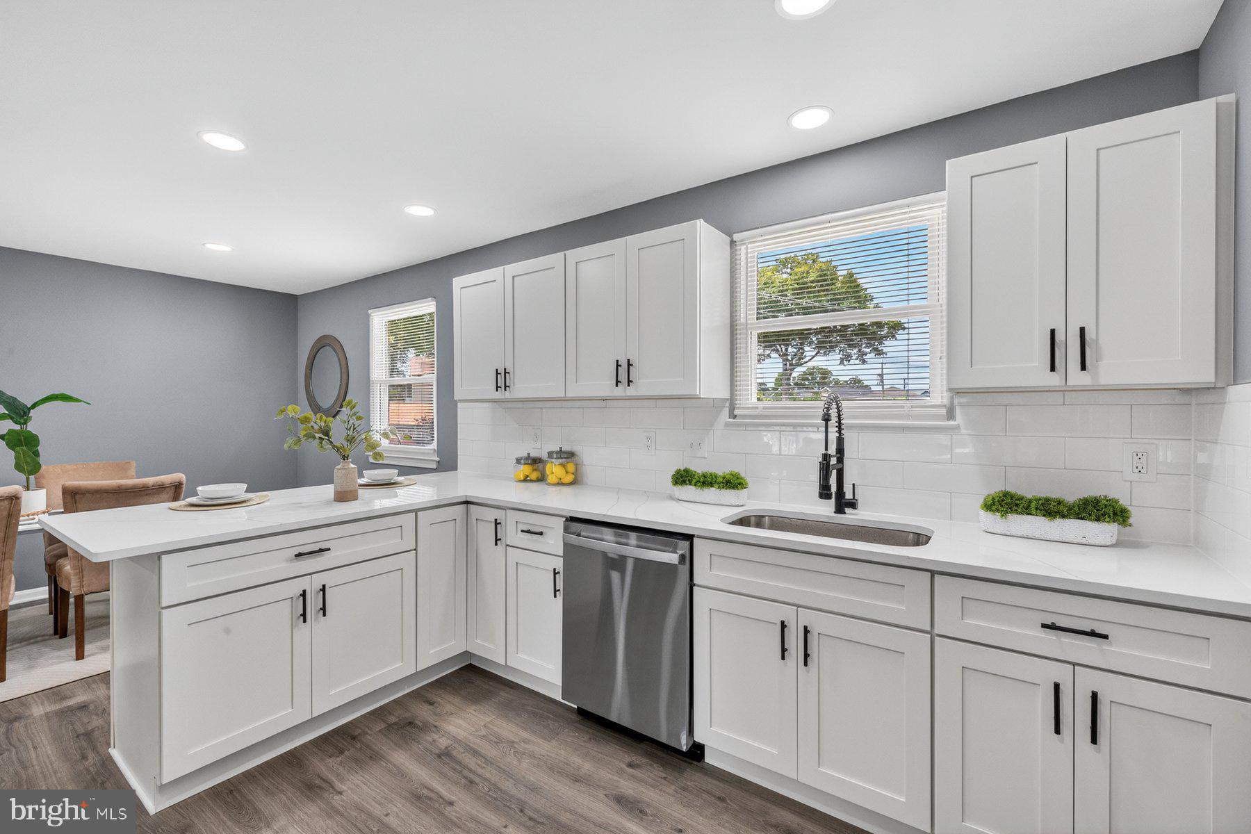 406 Silver Run Road Edgewater, MD 21037 - Photo 1 of 39