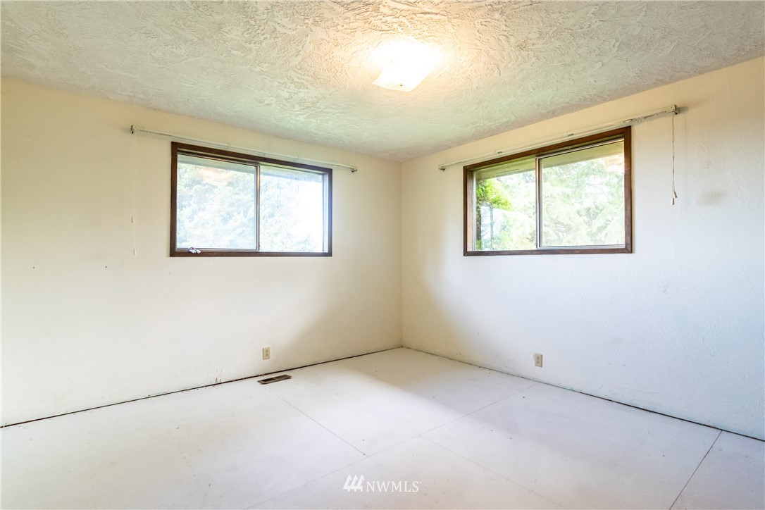 3311 Happy Valley Road Sequim, WA 98382 - Photo 18 of 25