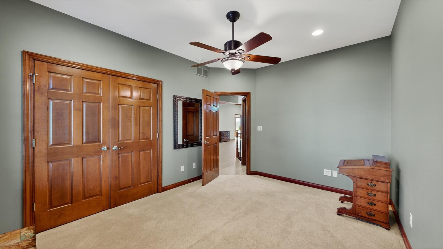 2280 Coral Court Northeast Rochester, MN 55906 - Photo 16 of 38