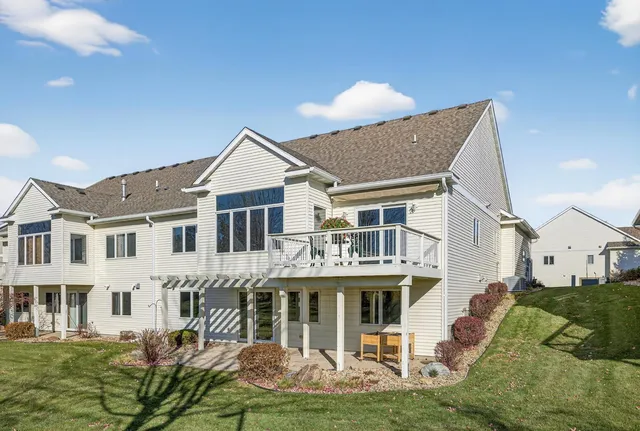 $474,900 | 2280 Coral Court Northeast, Rochester, MN 55906