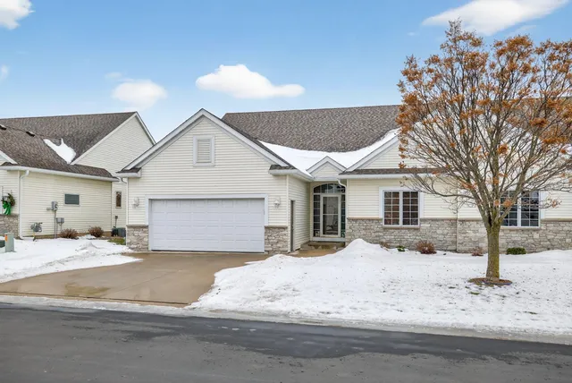 $474,900 | 2280 Coral Court Northeast, Rochester, MN 55906