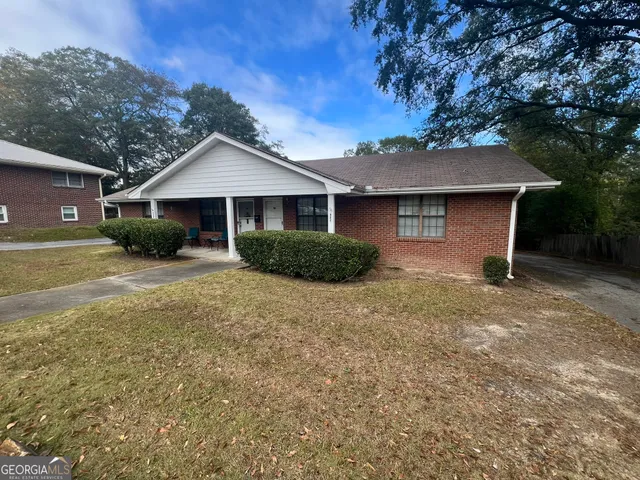 $1,295 | 982 Locust Drive Northeast, Conyers, GA 30012