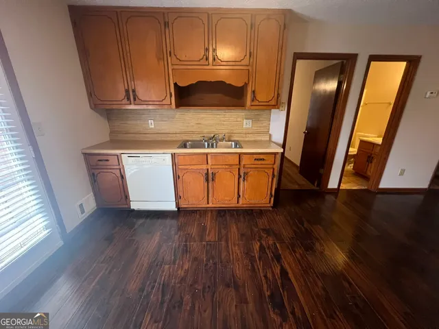 $1,295 | 982 Locust Drive Northeast, Conyers, GA 30012