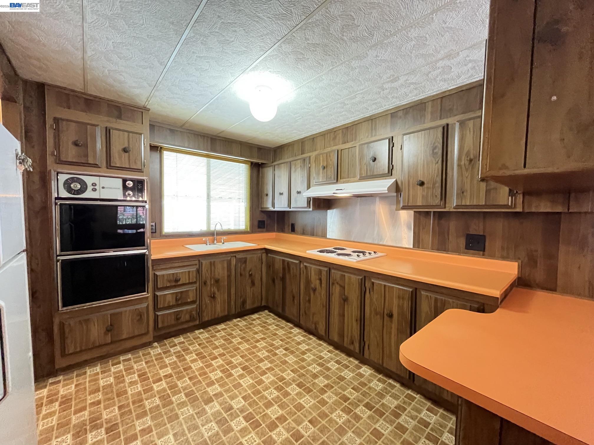 29000 Guildhall Road Hayward, CA 94544 - Photo 12 of 30