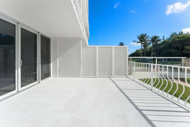 a view of a building with garden