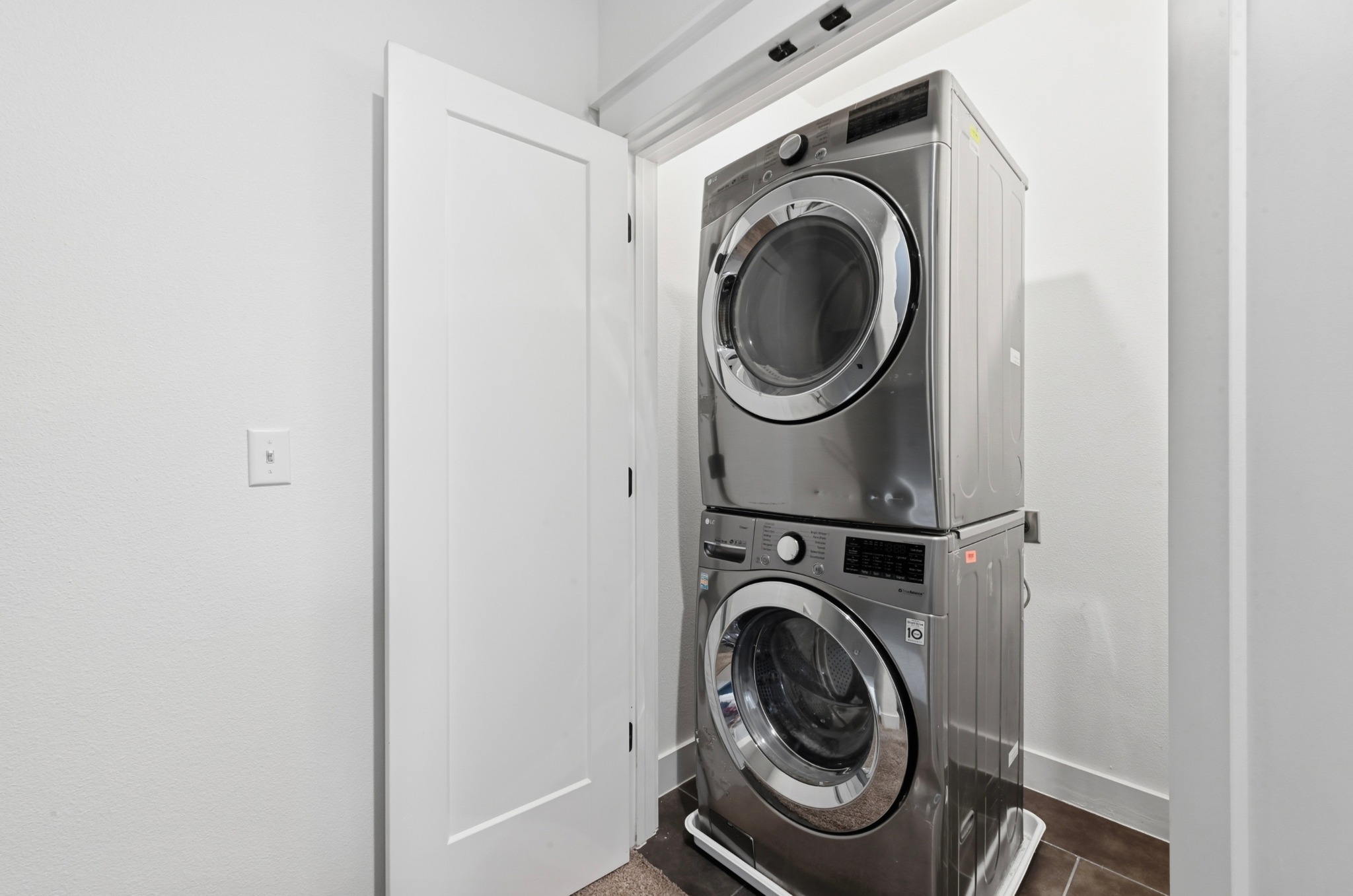 1409 Casey Street, Unit B Austin, TX 78704 - Photo 20 of 27