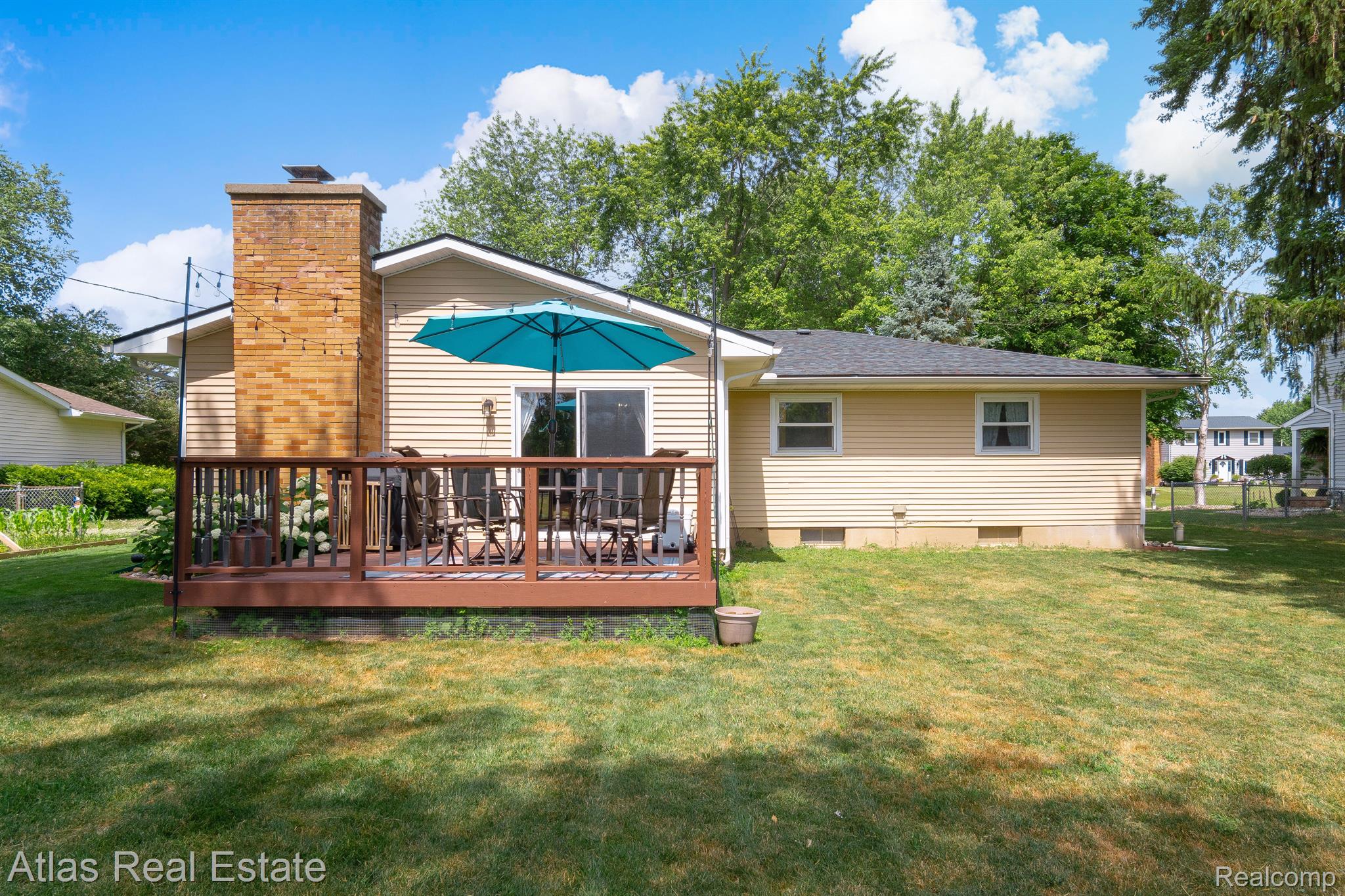 5349 North Georgetown Road Grand Blanc, MI 48439 - Photo 7 of 43