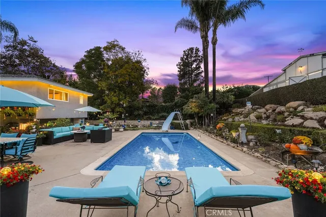 a view of a basket ball ground