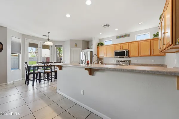 $695,000 | 3273 East Fairview Street, Gilbert, AZ 85295