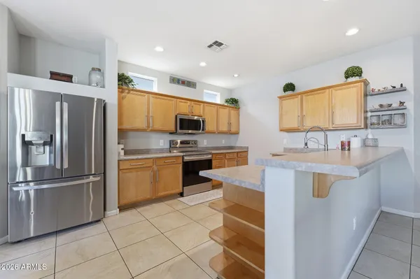 $695,000 | 3273 East Fairview Street, Gilbert, AZ 85295