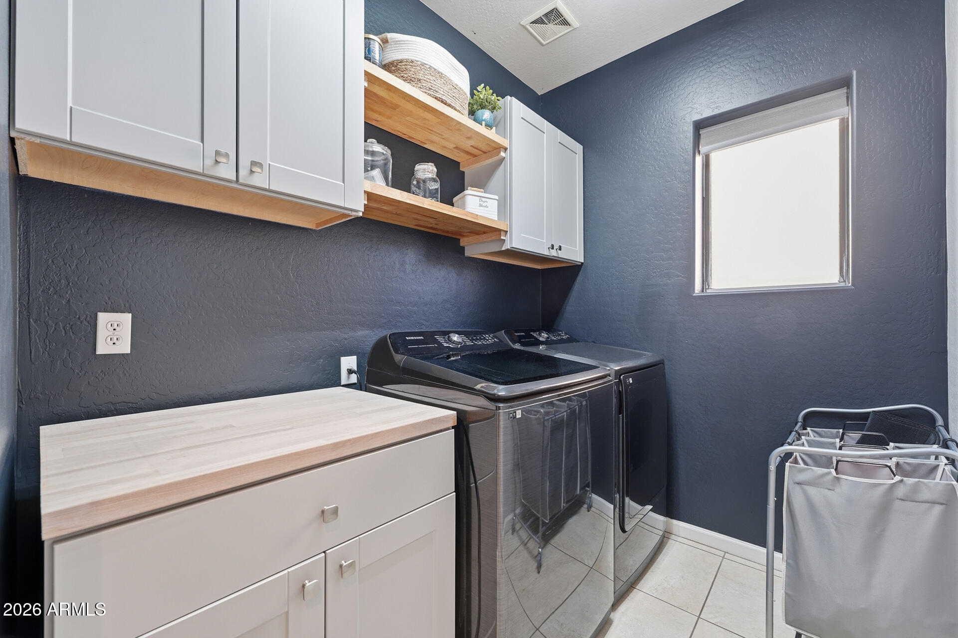 3273 East Fairview Street Gilbert, AZ 85295 - Photo 21 of 37 a utility room with dryer and washer