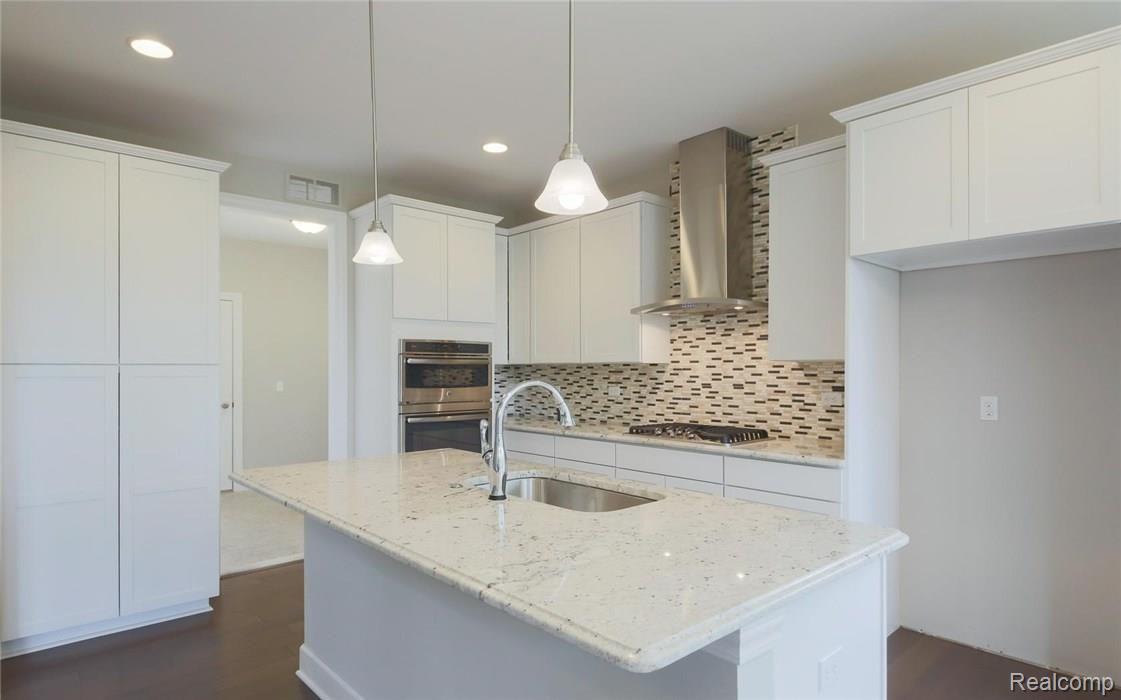 5476 Woodfall Road Clarkston, MI 48348 - Photo 19 of 30 20.jpg