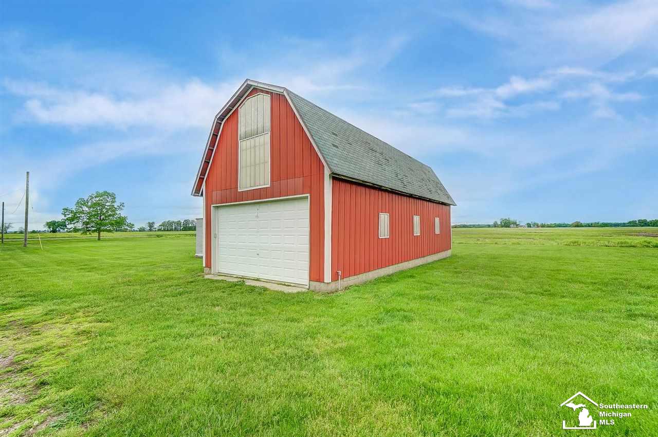 5550 Dennison Road Dundee, MI 48131 - Photo 40 of 44