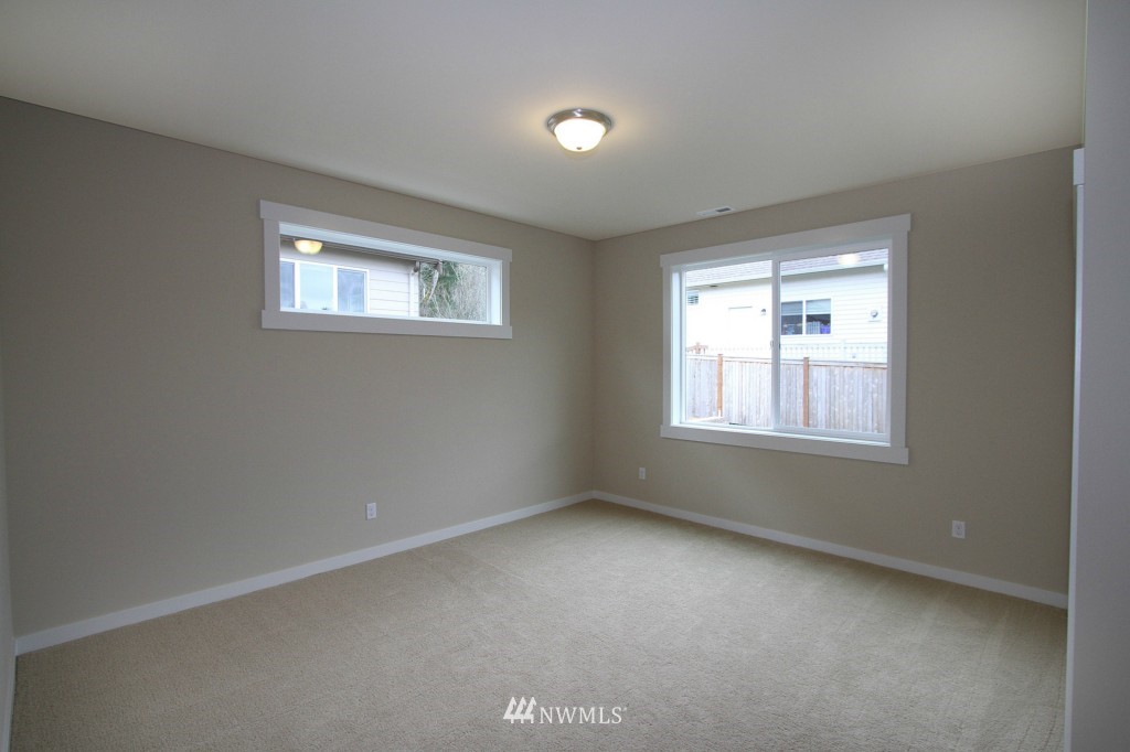21114 35th Drive Southeast Bothell, WA 98021 - Photo 15 of 20 Gallery Image 15