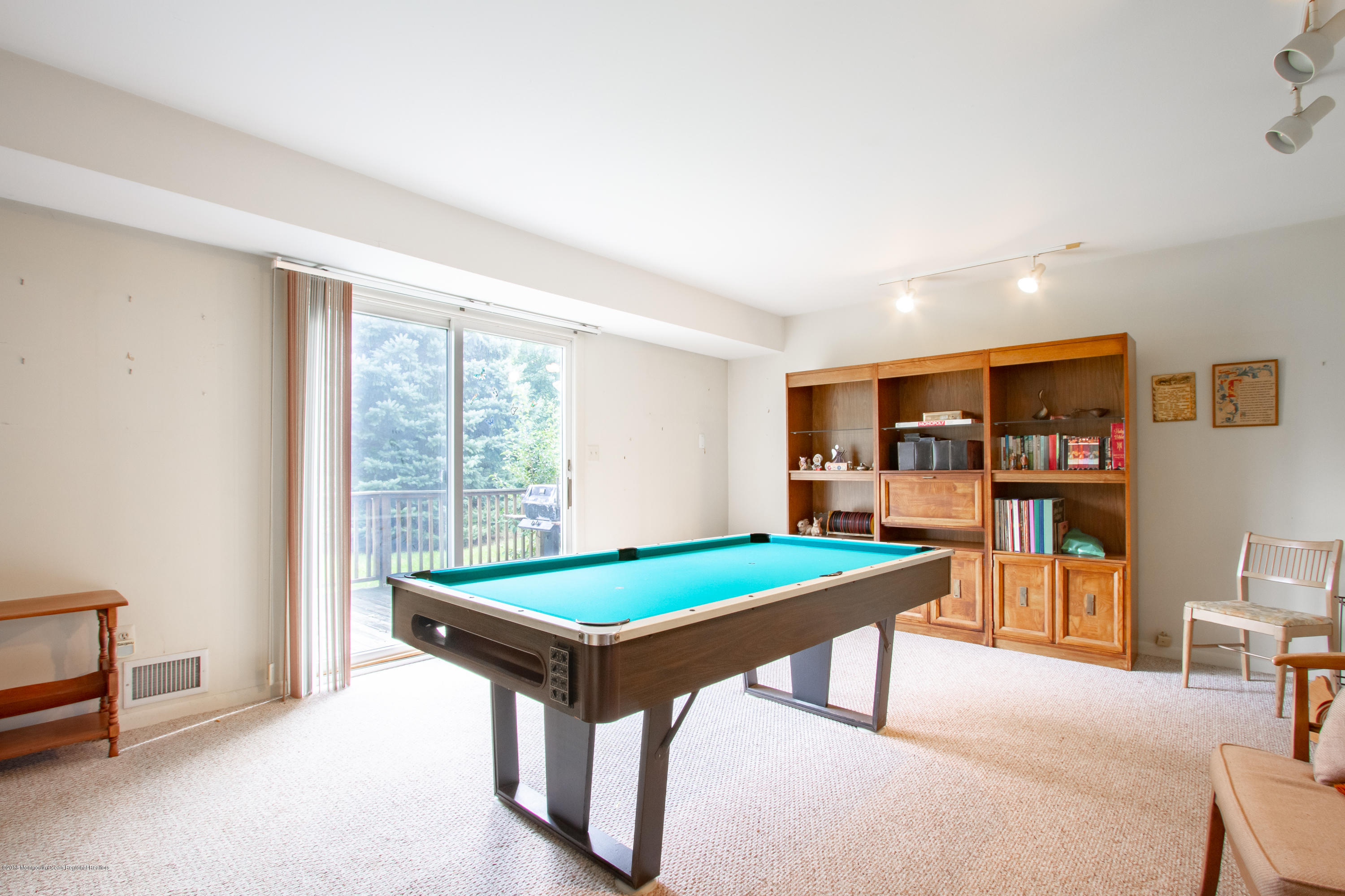 619 Harmony Road Middletown, NJ 07758 - Photo 8 of 10 Family Room