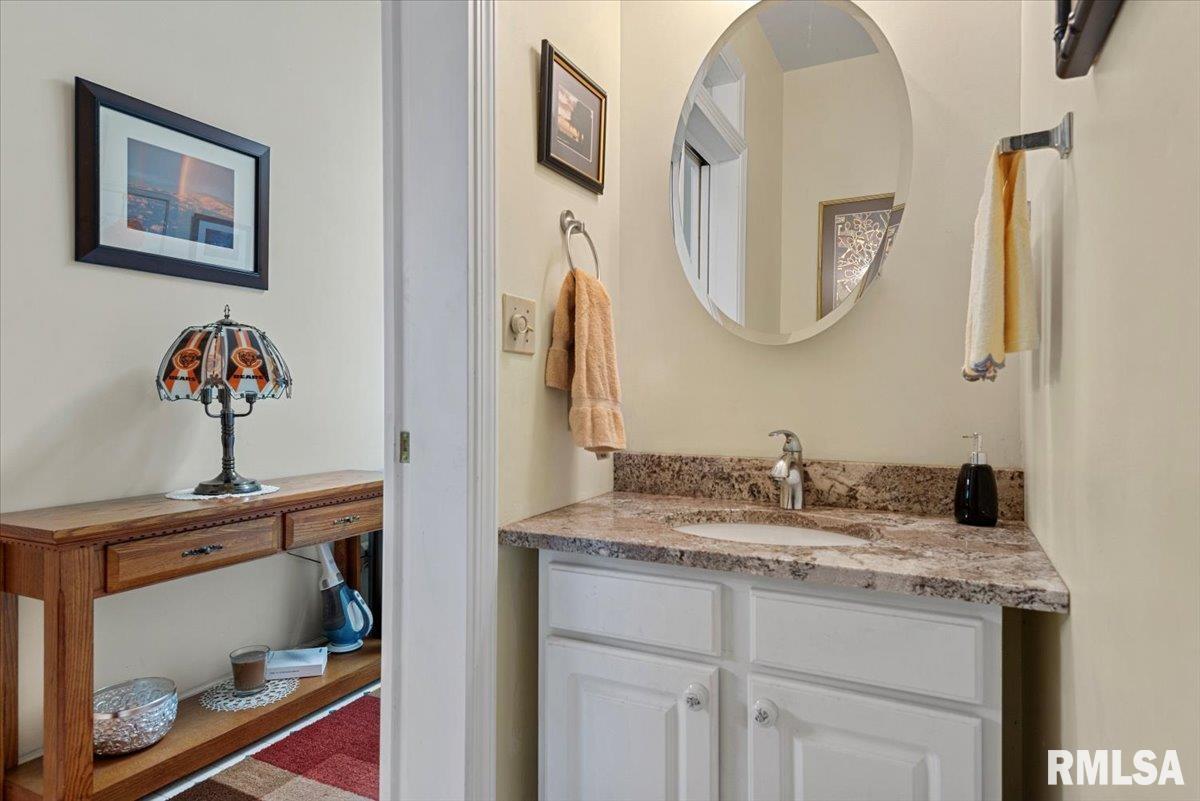 6401 Raintree Place Springfield, IL 62712 - Photo 20 of 53