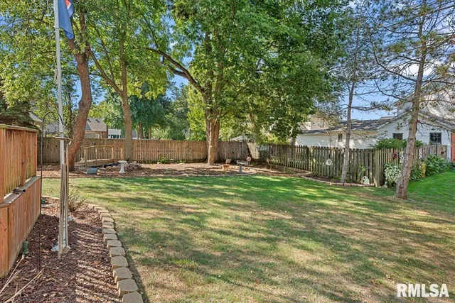 $459,000 | 6401 Raintree Place, Springfield, IL 62712