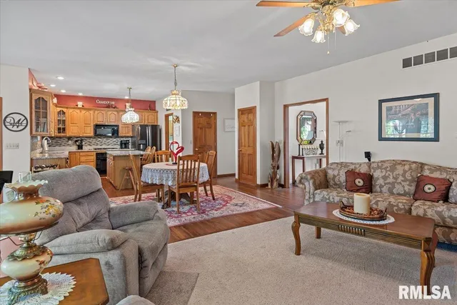 $479,000 | 6401 Raintree Place, Springfield, IL 62712