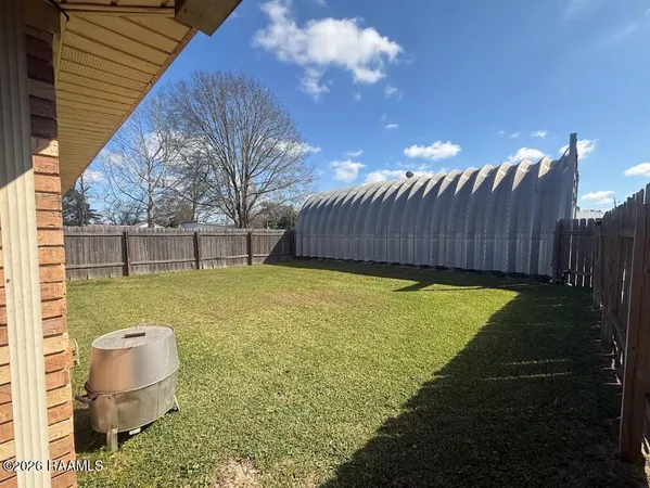 $1,300 | 109 Yvonne Street, Broussard, LA 70518