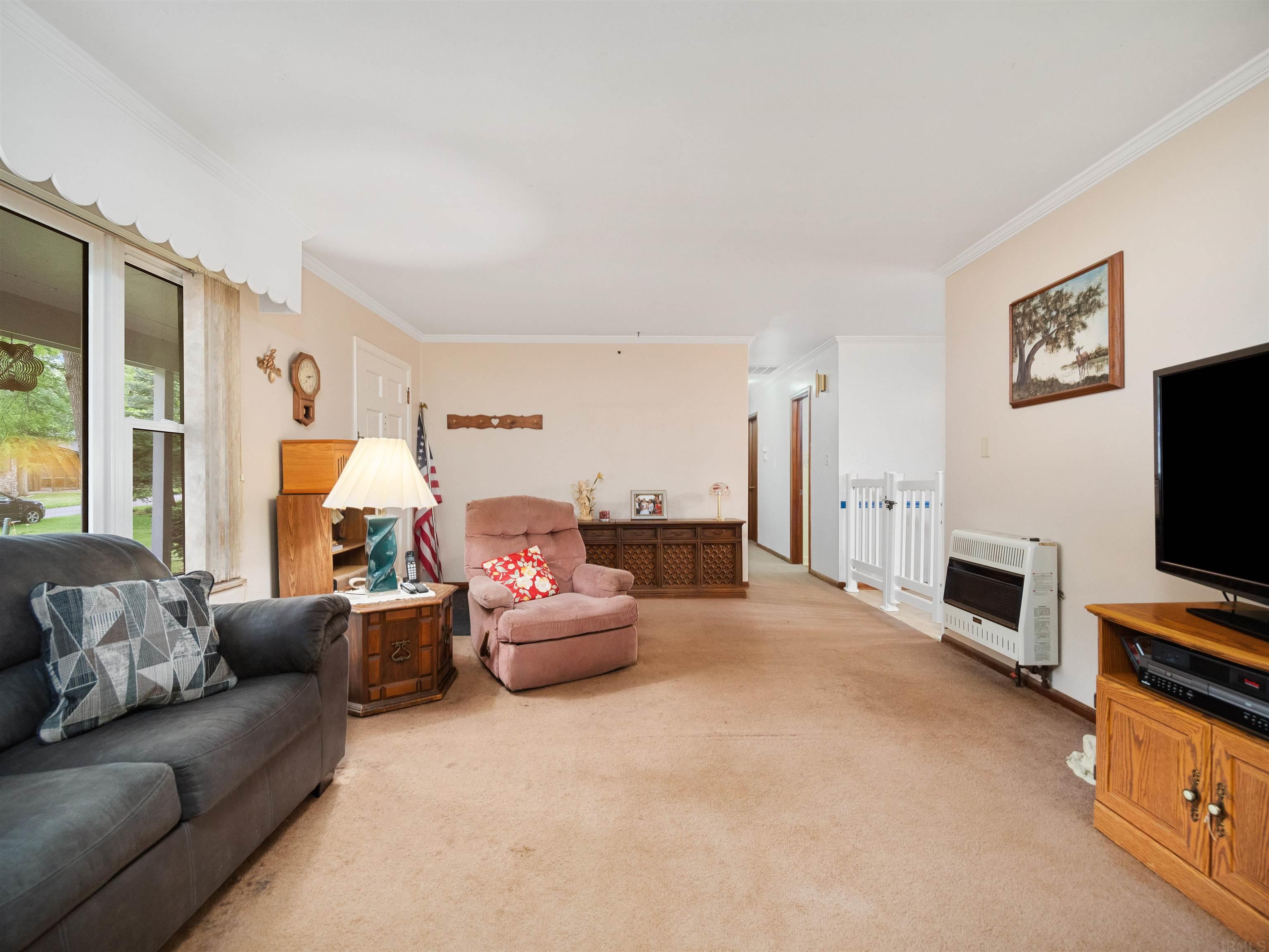 9556 Manor Woods Road Fort Wayne, IN 46804 - Photo 8 of 35 Gallery Image 8