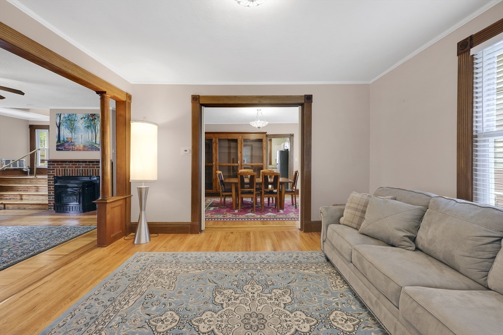 36 Spruceland Avenue Springfield, MA 01108 - Photo 12 of 42