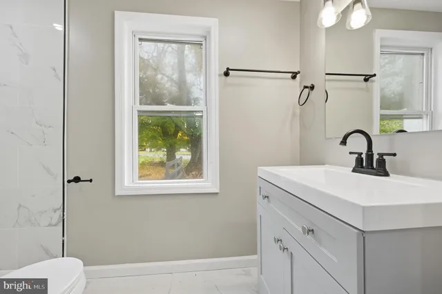 $259,900 | 667 South Broadway, Pennsville, NJ 08070