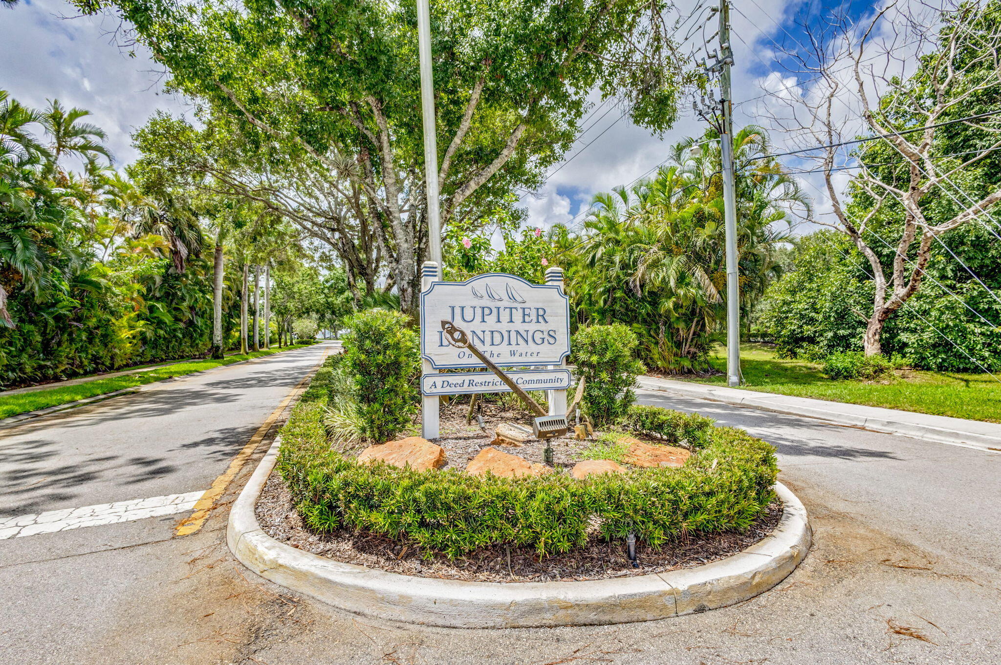 6305 Launch Club Circle Jupiter, FL 33458 - Photo 36 of 45 61-web-or-mls-5D1A5100JS