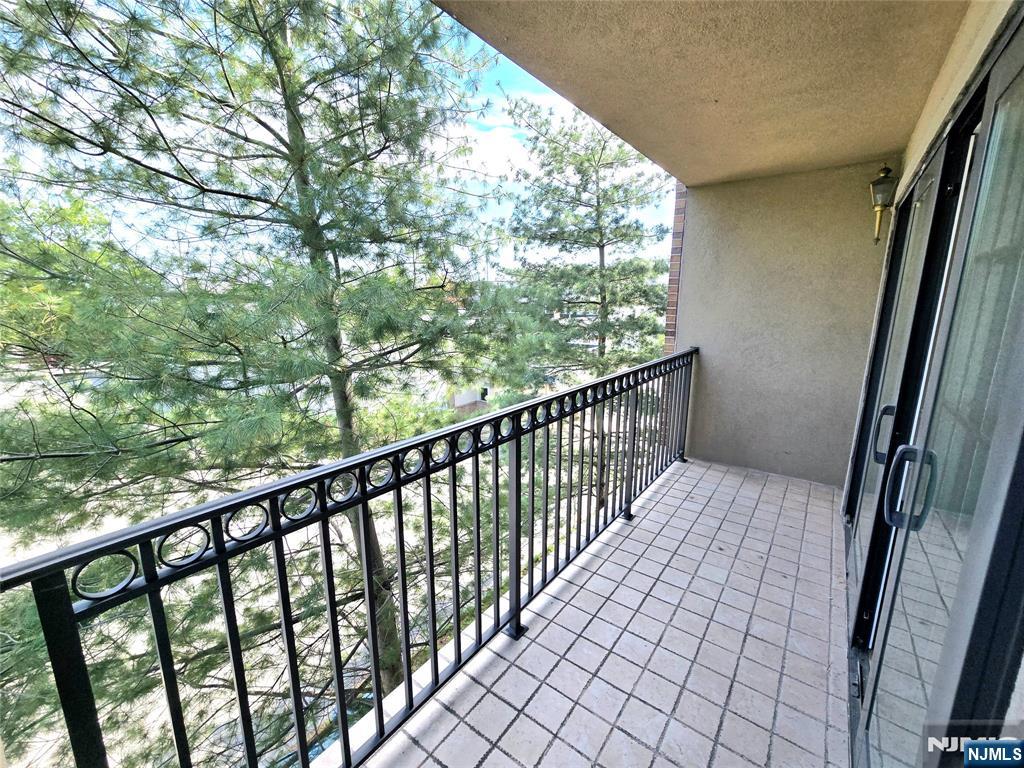 54 Polifly Road, Unit 201 Hackensack, NJ 07601 - Photo 10 of 23