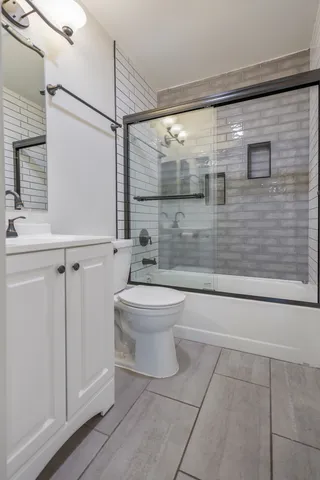 a view of a storage & utility room