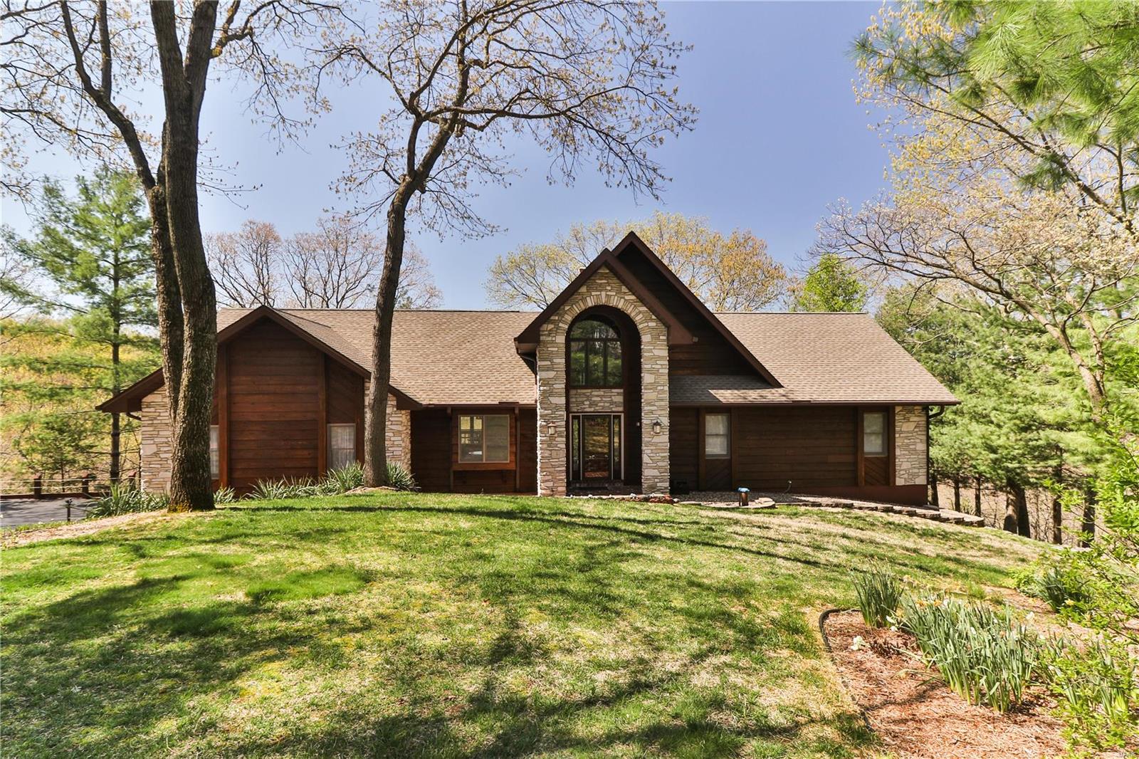 1514 Hawk Forest Road Wildwood, MO 63021 - Photo 1 of 65 Gallery Image 1