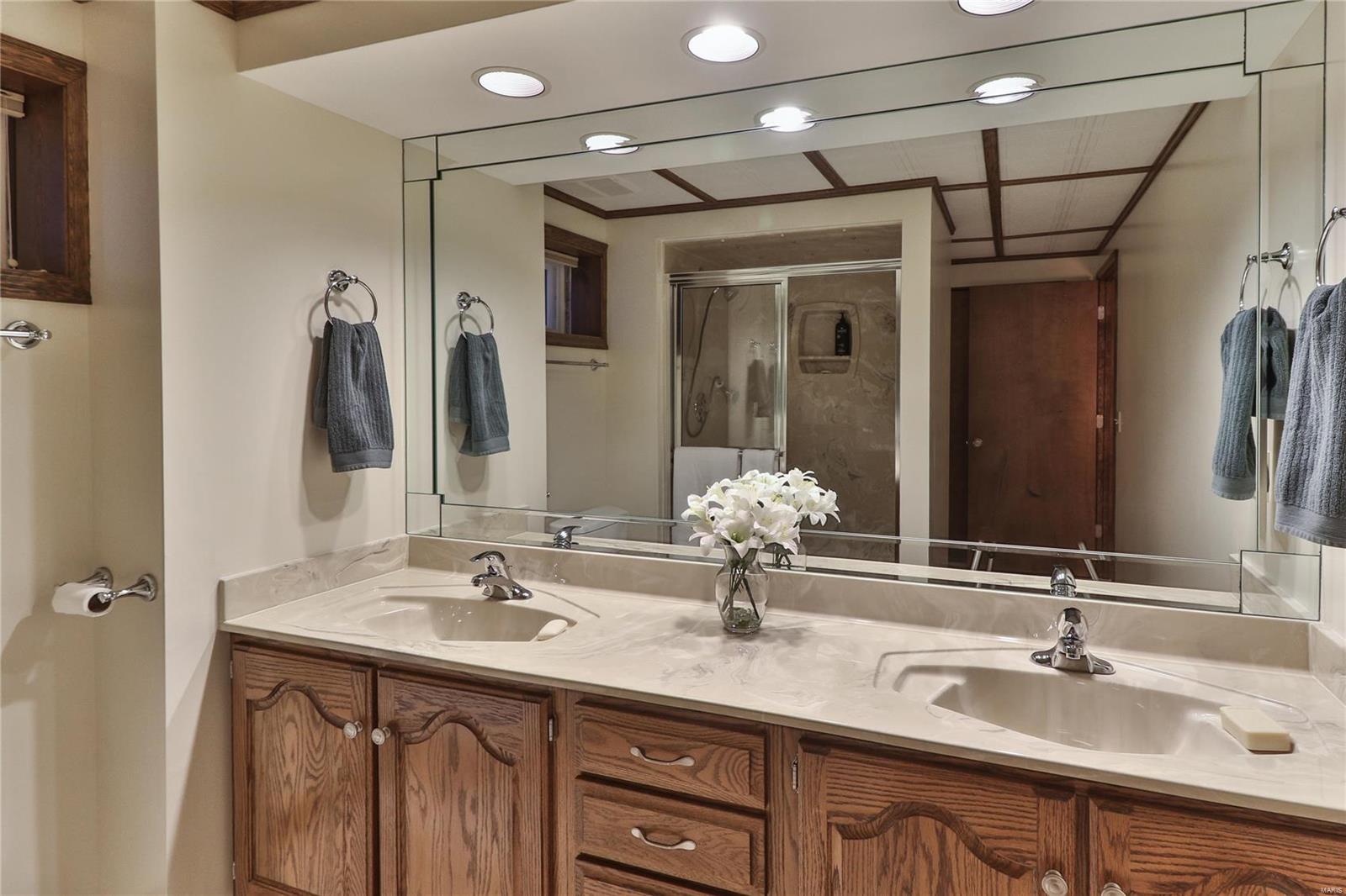 1514 Hawk Forest Road Wildwood, MO 63021 - Photo 35 of 65 Gallery Image 35