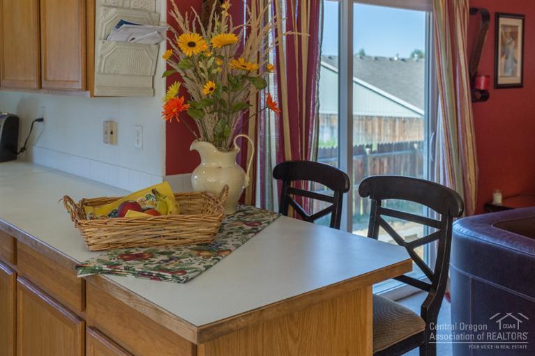 2364 Southwest 33rd Street Redmond, OR 97756 - Photo 11 of 25 Additional Photo