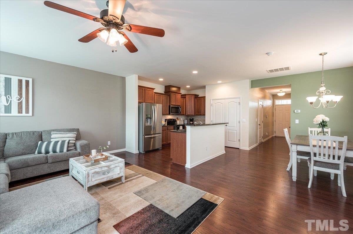 8318 Niayah Way Raleigh, NC 27612 - Photo 12 of 25 Gallery Image 12