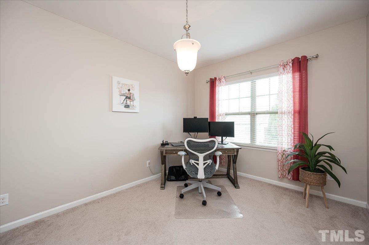 8318 Niayah Way Raleigh, NC 27612 - Photo 18 of 25 Gallery Image 18