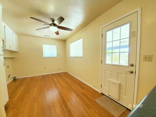 2025 West Ridgecrest Boulevard Ridgecrest, CA 93555 - Photo 7 of 33