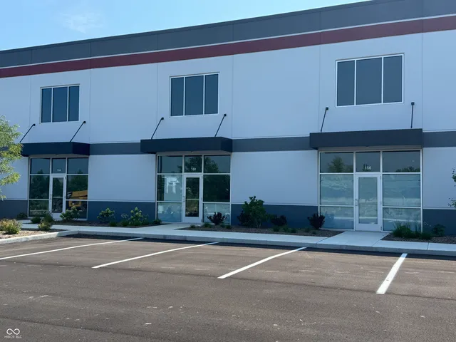 $4,270 | 14226 Bergen Boulevard, Unit 156, Noblesville, IN 46060