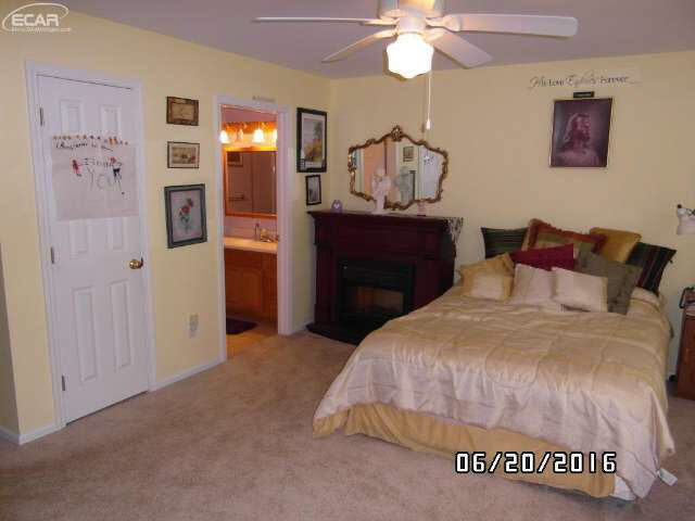 8038 Barden Road Davison, MI 48423 - Photo 19 of 35 21179678-18.JPG