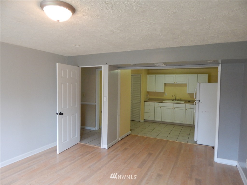 3220 Ridgeview Drive Northeast Bremerton, WA 98310 - Photo 16 of 25 Gallery Image 16