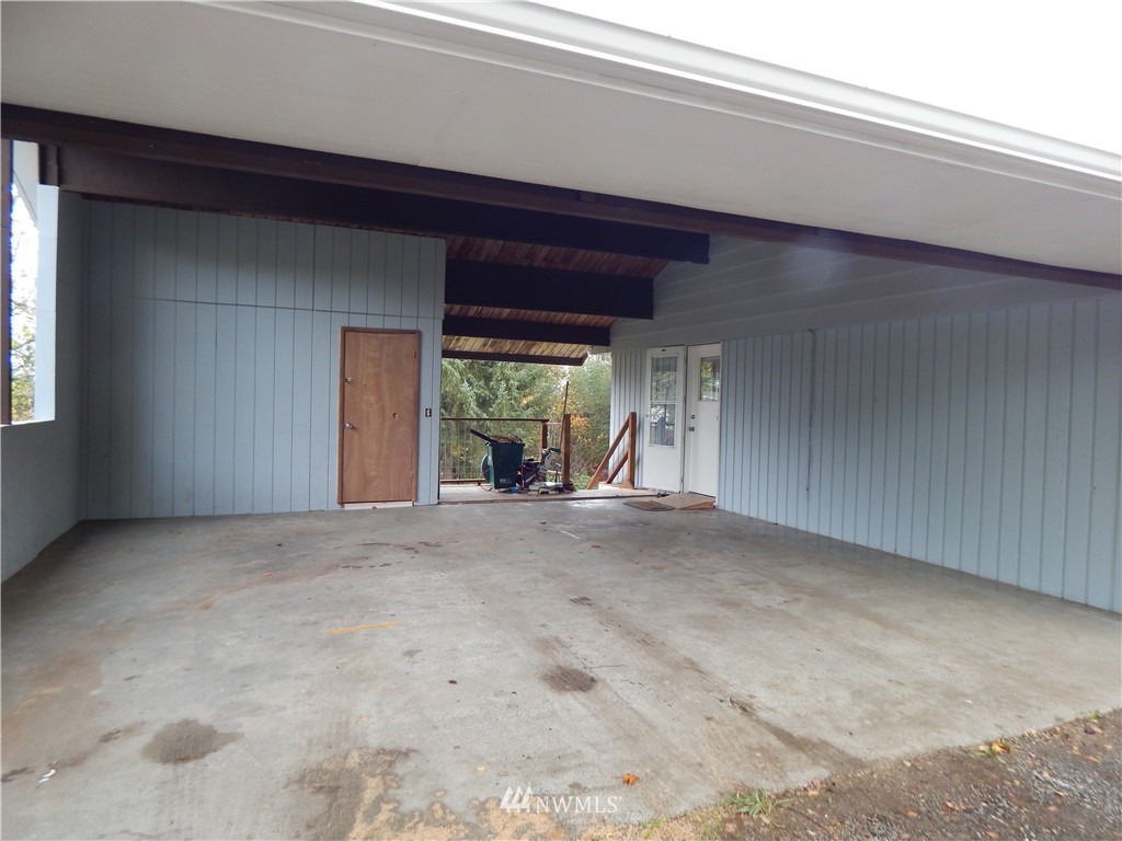 3220 Ridgeview Drive Northeast Bremerton, WA 98310 - Photo 21 of 25 Gallery Image 21